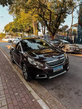 PEUGEOT 2008 1.6 16V FLEX GRIFFE 4P AUTOMÁTICO PEUGEOT 2008 1.6 16V FLEX GRIFFE 4P AUTOMÁTICO